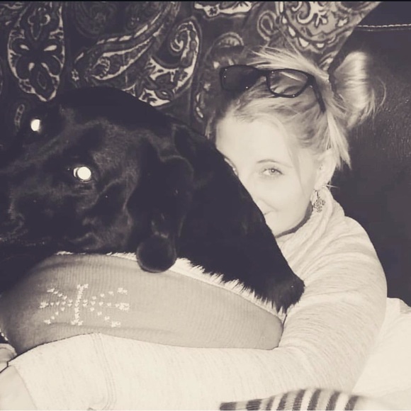 Meet your Posher, Amber - Picture 7 of 16